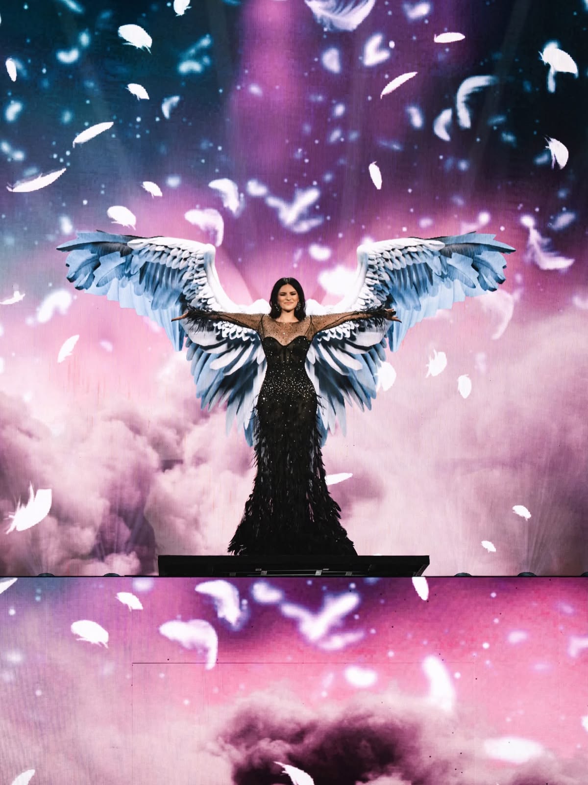 LAURA PAUSINI